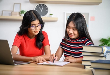 'Shinhan Life' Introduces S-Career, Empowering Vietnamese Youth
